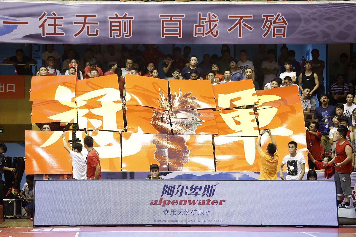 世俱杯2025-力挽狂澜的比赛中，球队获得瞩目胜利的简单介绍