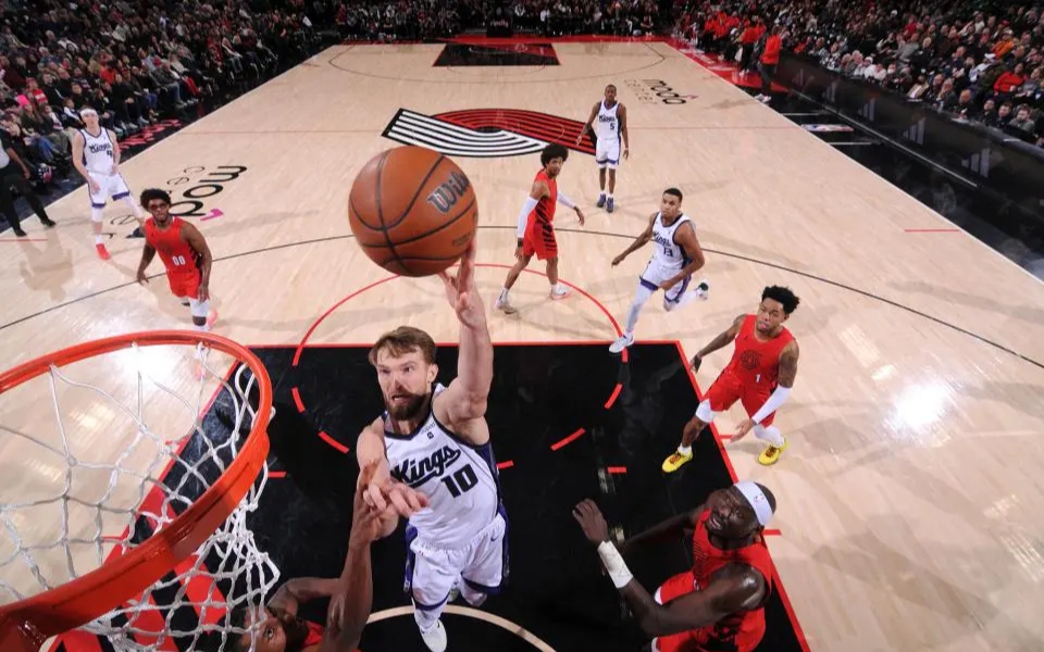 开拓者客场胜国王保持连胜