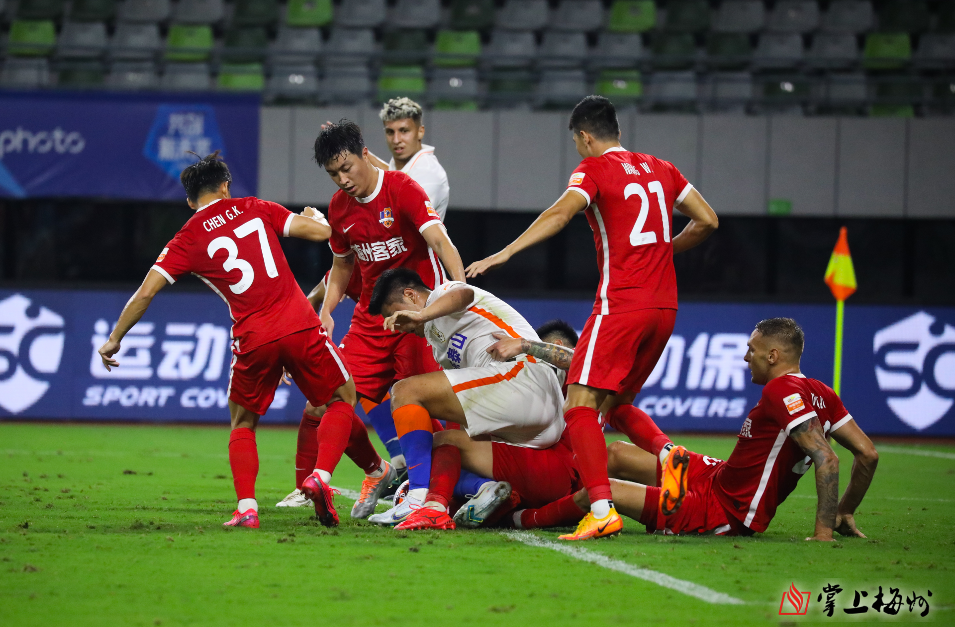 世俱杯奖金-包含沈阳宏运主场不敌山东鲁能，遭遇连败的词条