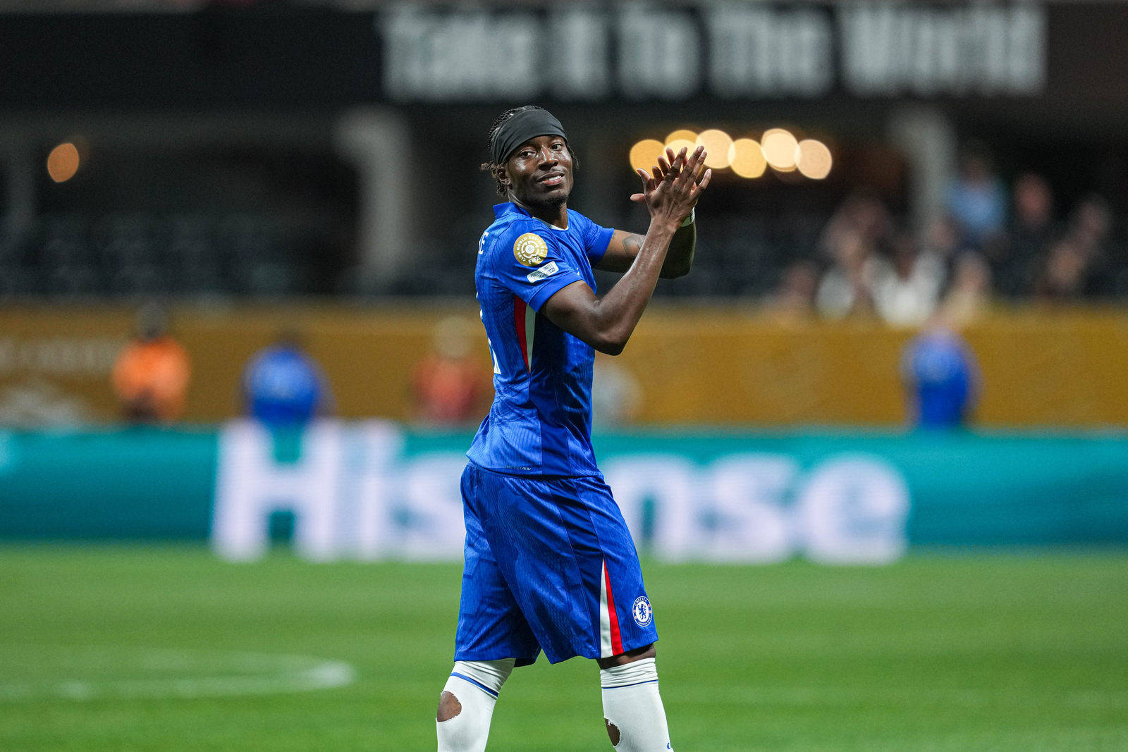 切尔西寻求客场胜利，争夺前四席位