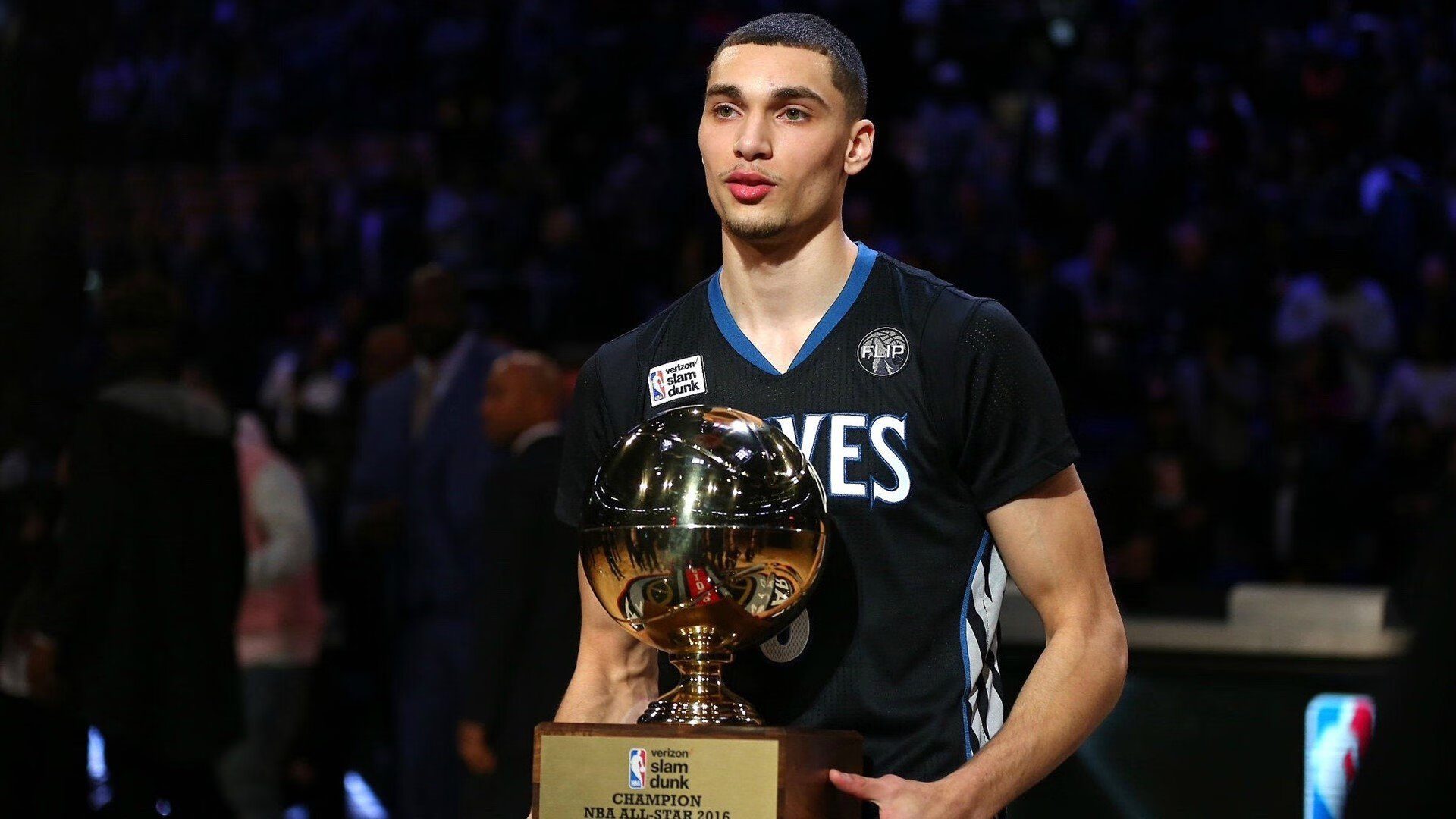 世俱杯冠军-巨鲸掀翻战舰！拉梅洛49分率山西绝地逆转浙江，CBA惊现最冷寒夜