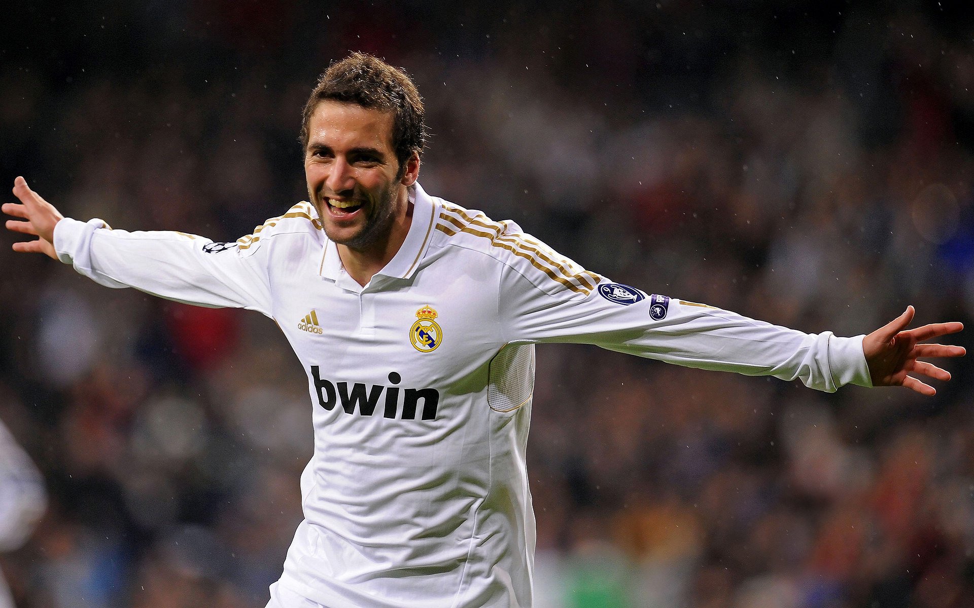 世俱杯2025-世界排名争夺战之夜，莫德里奇制胜魔法点燃胜利之光